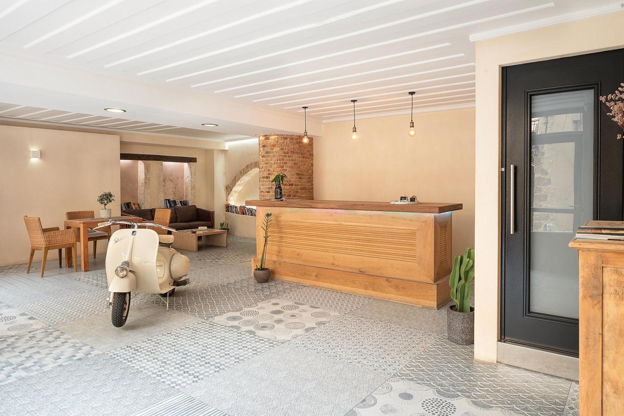 Vranas Ambiance Hotel 하니아 외부 사진