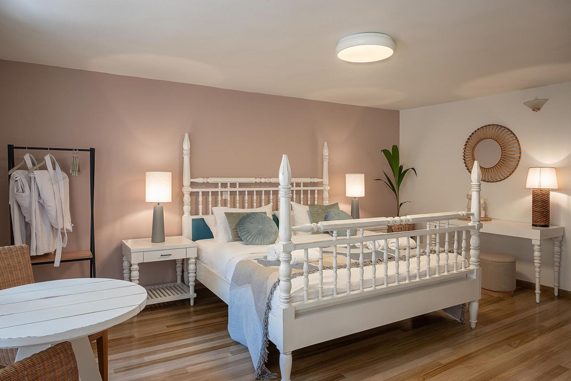 Vranas Ambiance Hotel 하니아 외부 사진