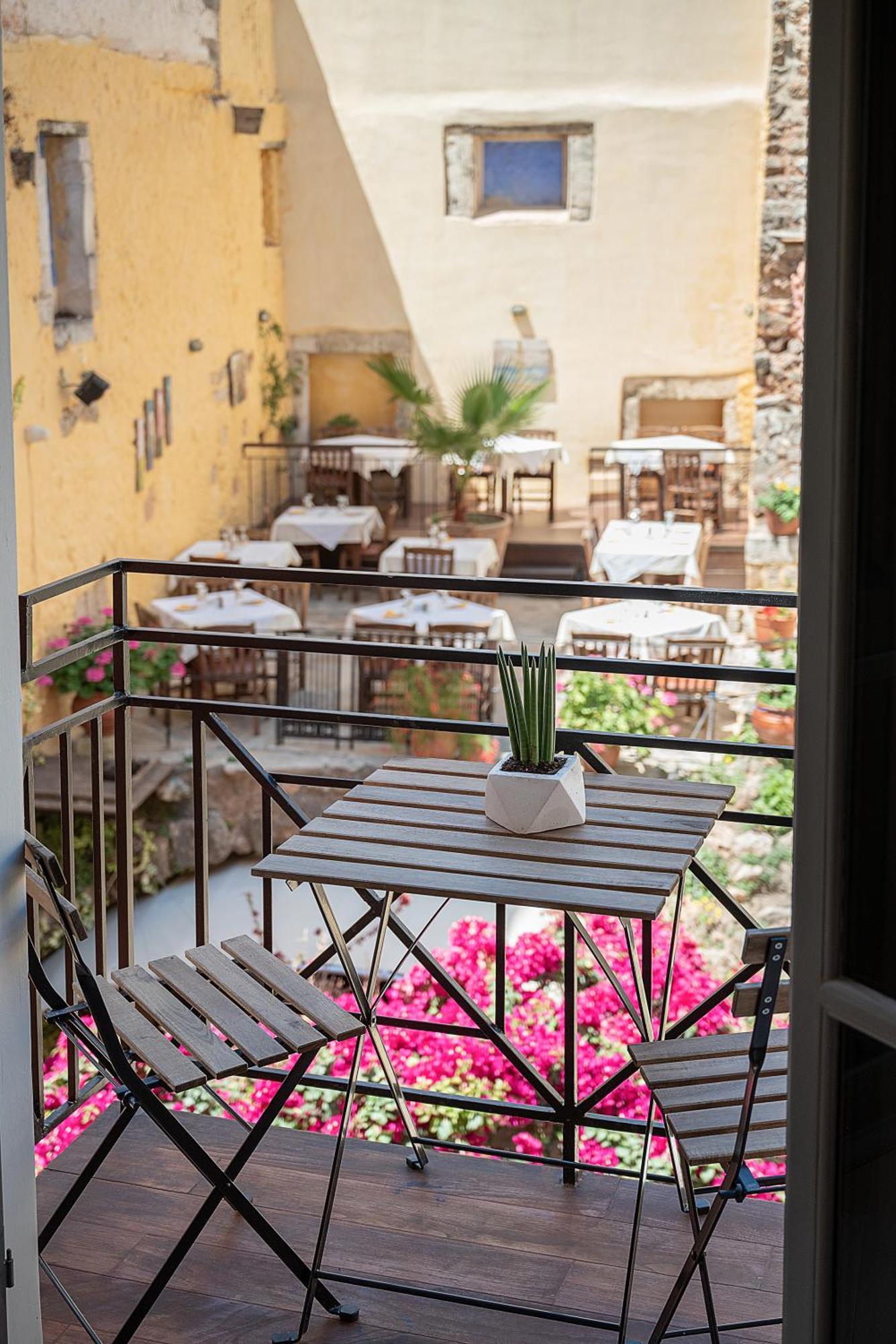 Vranas Ambiance Hotel 하니아 외부 사진